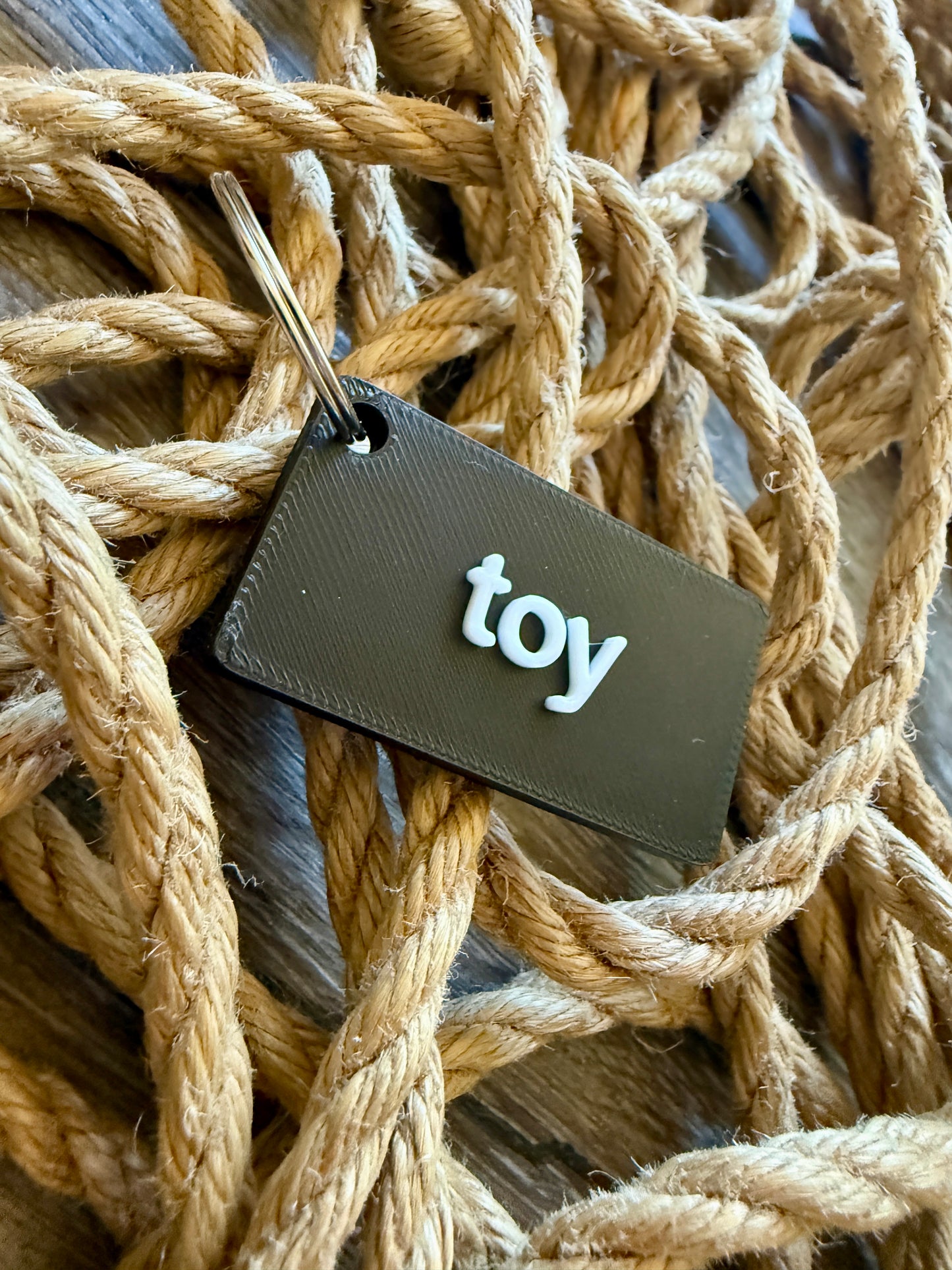 Honorific Key Chains – Personalised Prestige in Your Pocket!